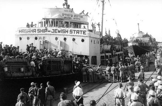 Haganah ship, 1946