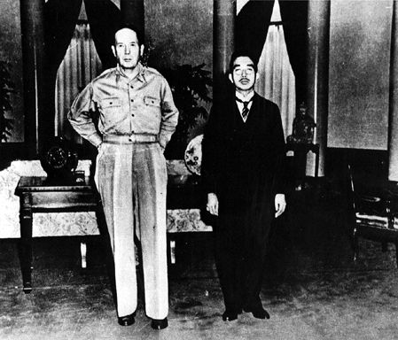 MacArthur & Hirohito